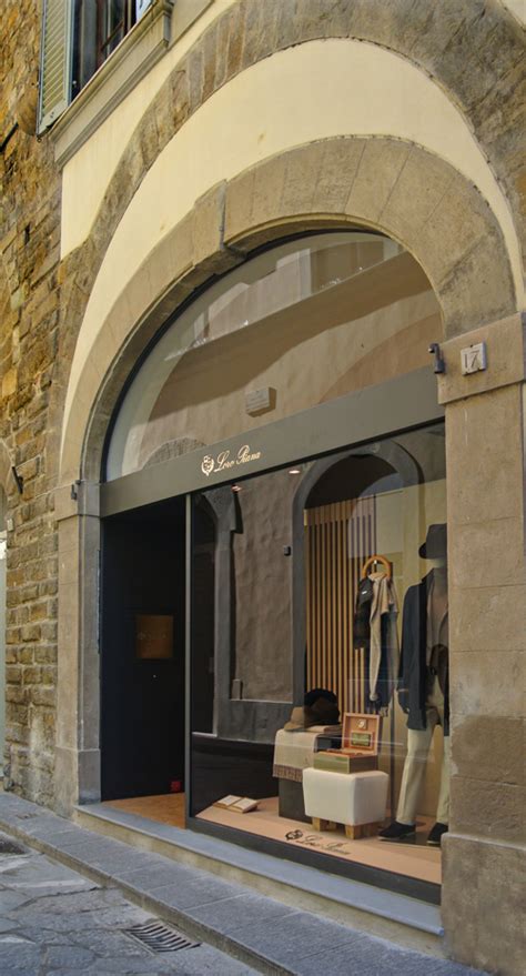 pelletteria fabbrica loro piana firenze sud